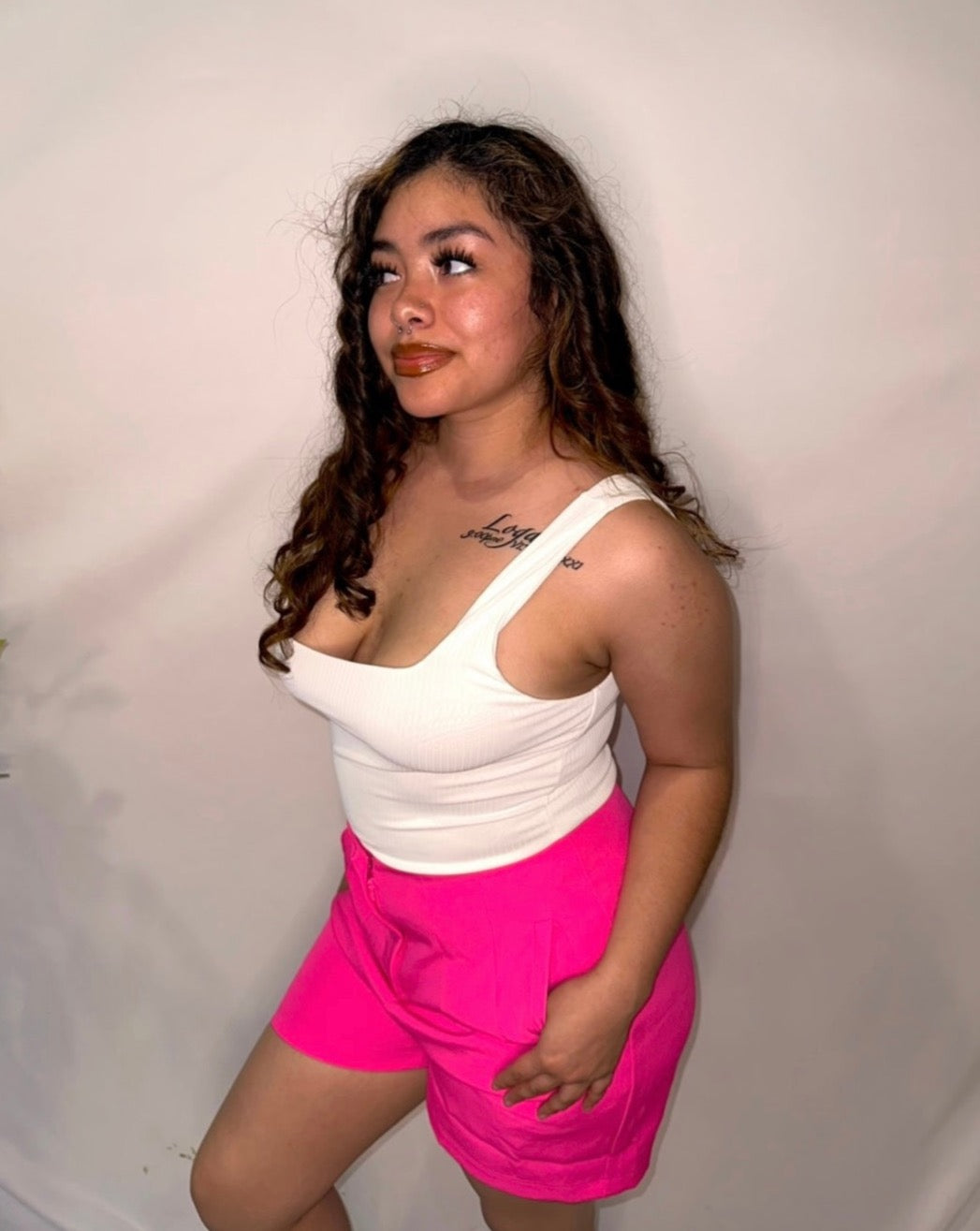 Lexi shorts (hot pink)